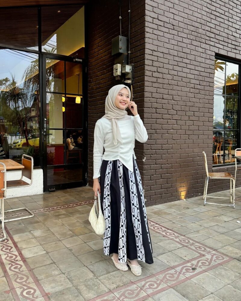 zelonica raindrop skirt Rok batik panjang linen - Image 3